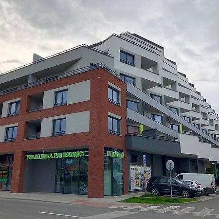 Apartman Soul 200 M Do Centra S Private Parking Free Apartment Kosice Bagian luar foto